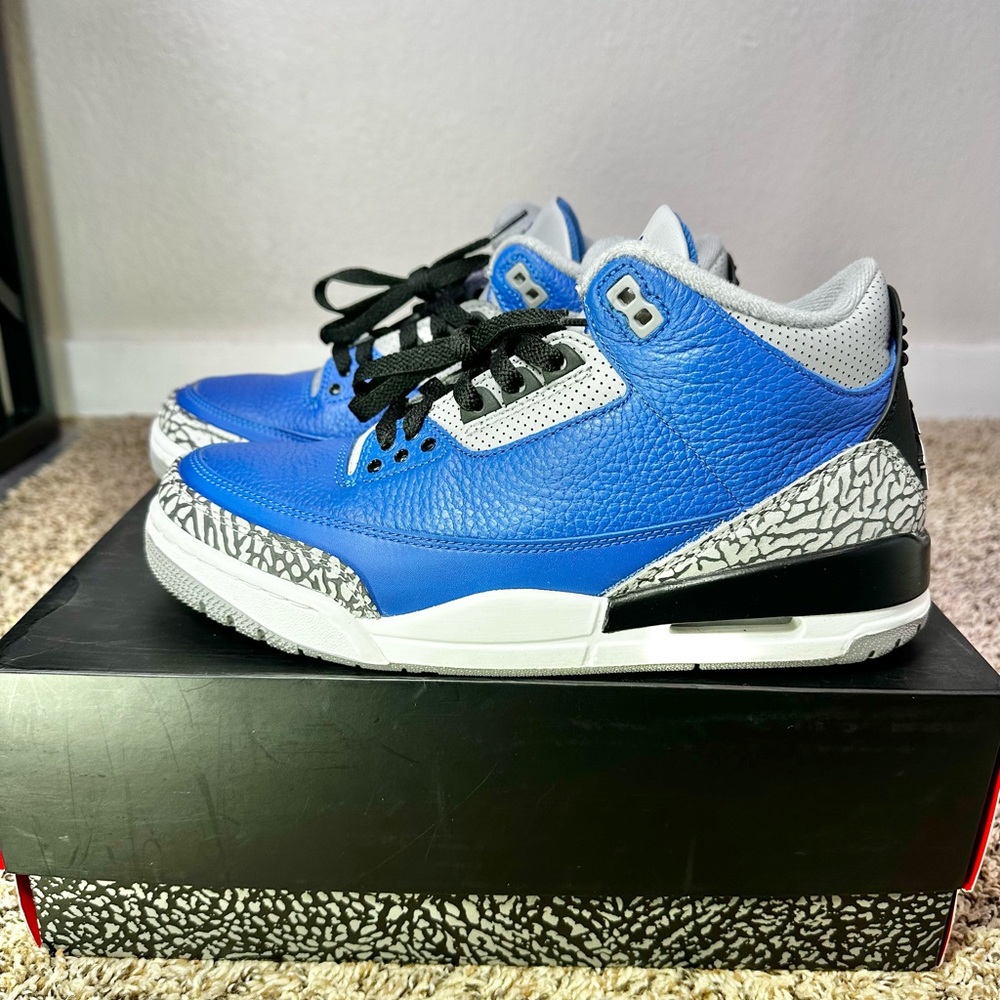 Nike Air Jordan 3 Retro Men’s Size 8.5 Varsity Royal CT8532-400 Box Extra Laces